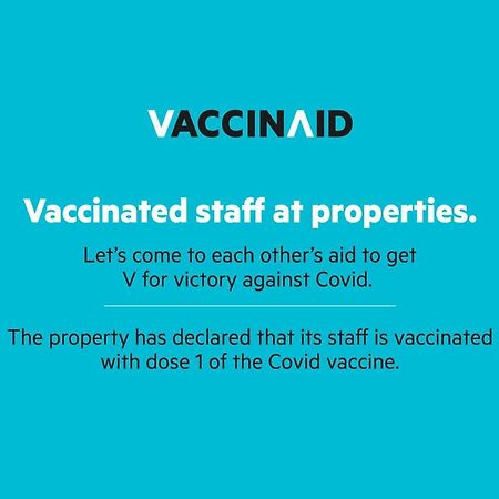 Vaccinated Staff- Oyo 45958 New Castle Inn Bhubaneswar Dış mekan fotoğraf